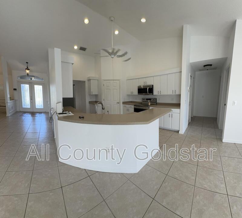 7307 S Plum Tree - Photo 3 of 11