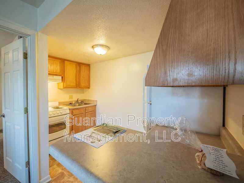 1121 N College Dr #45 - Photo 2 of 6