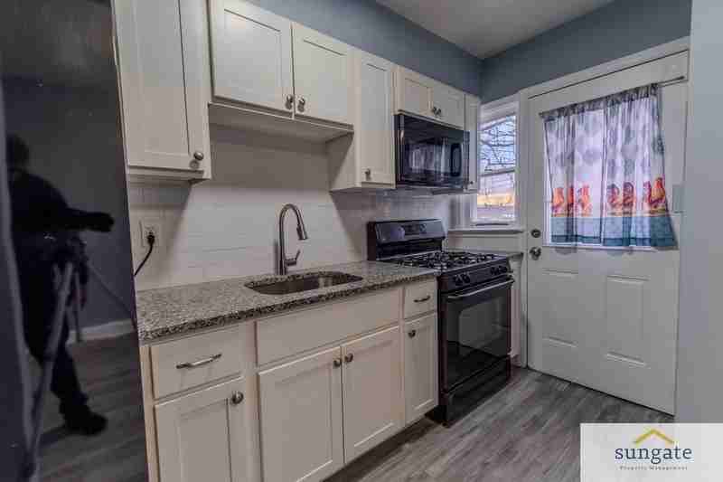 1504 Elrino St - Photo 7 of 18