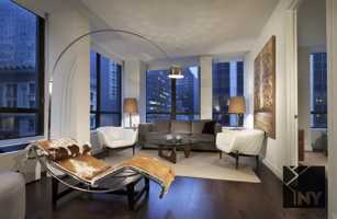 featured image of Water St & Pine St #1307