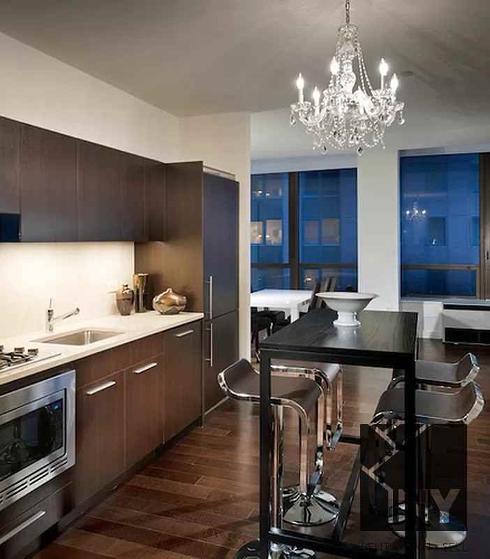 Water St & Pine St #1307 - Photo 2 of 12