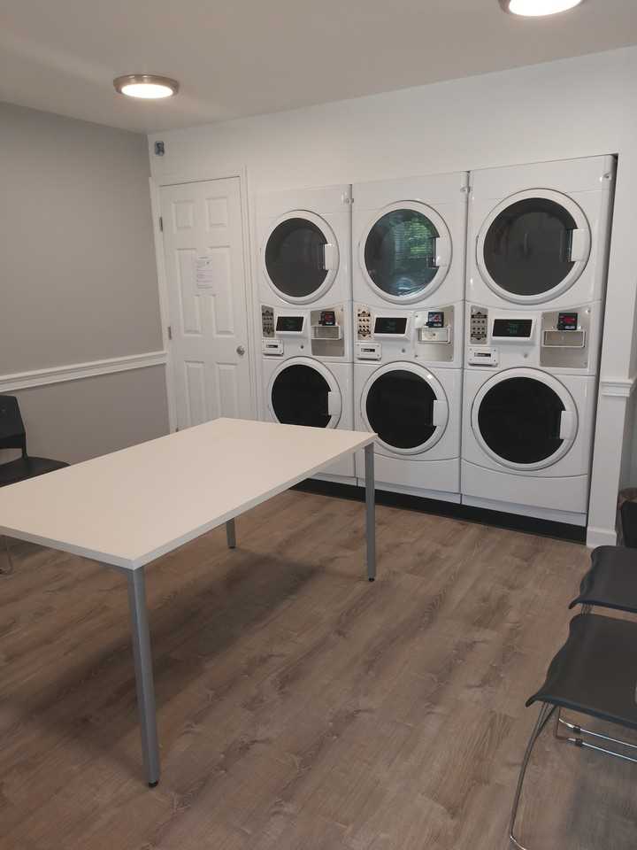 Hidden Ridge Apartments - Photo 6 of 34