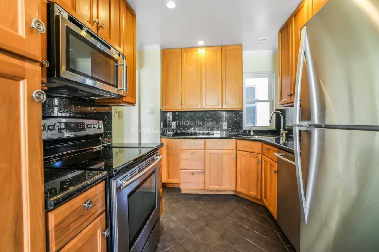 800 Anza St - Photo 4 of 17