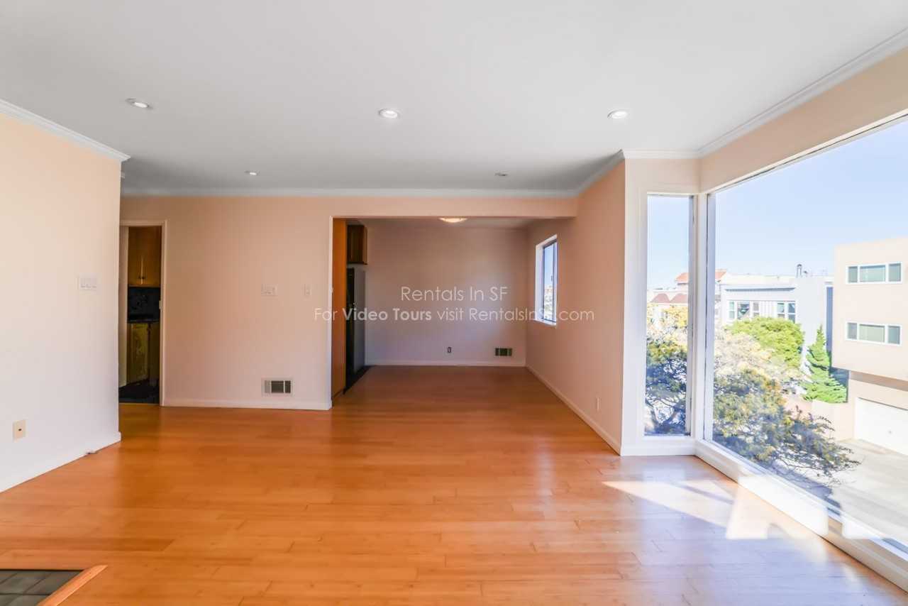 800 Anza St - Photo 5 of 17