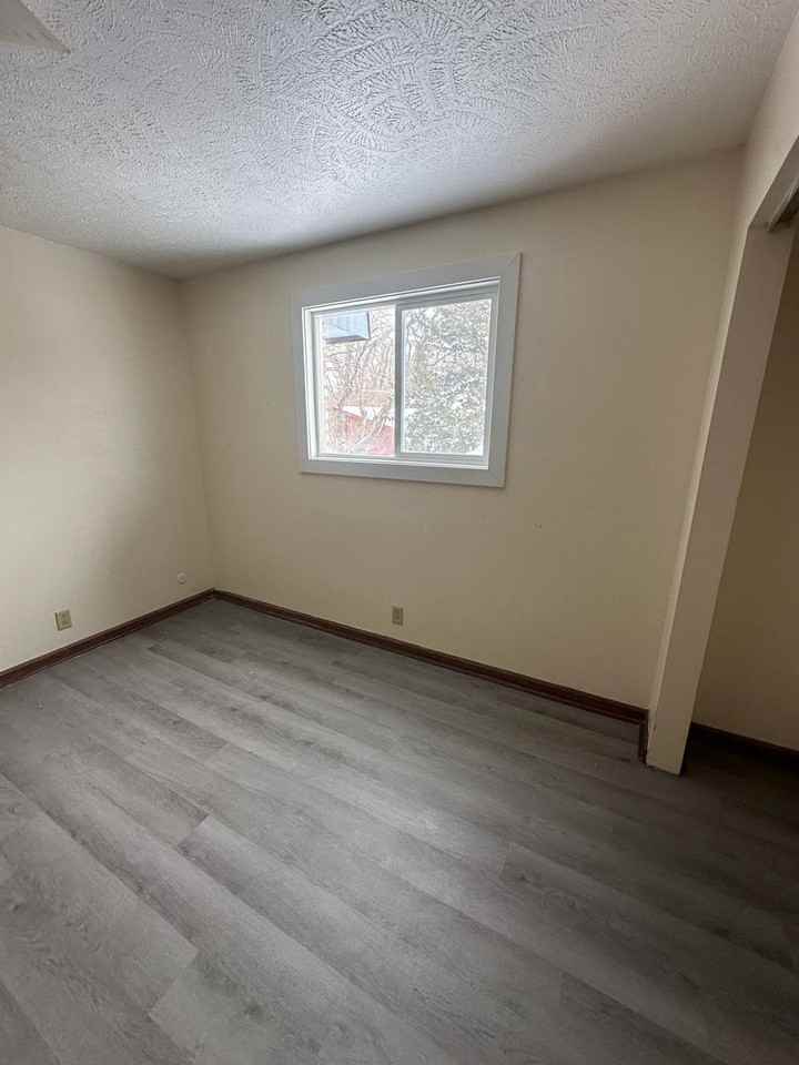 1409 E IRON - Photo 6 of 11