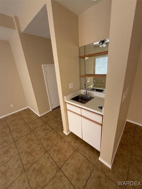 853 Warren Rd - Photo 3 of 11