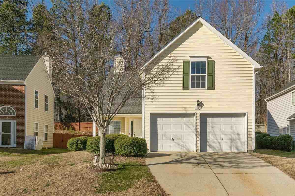 112 River Pearl St - Photo 2 of 34