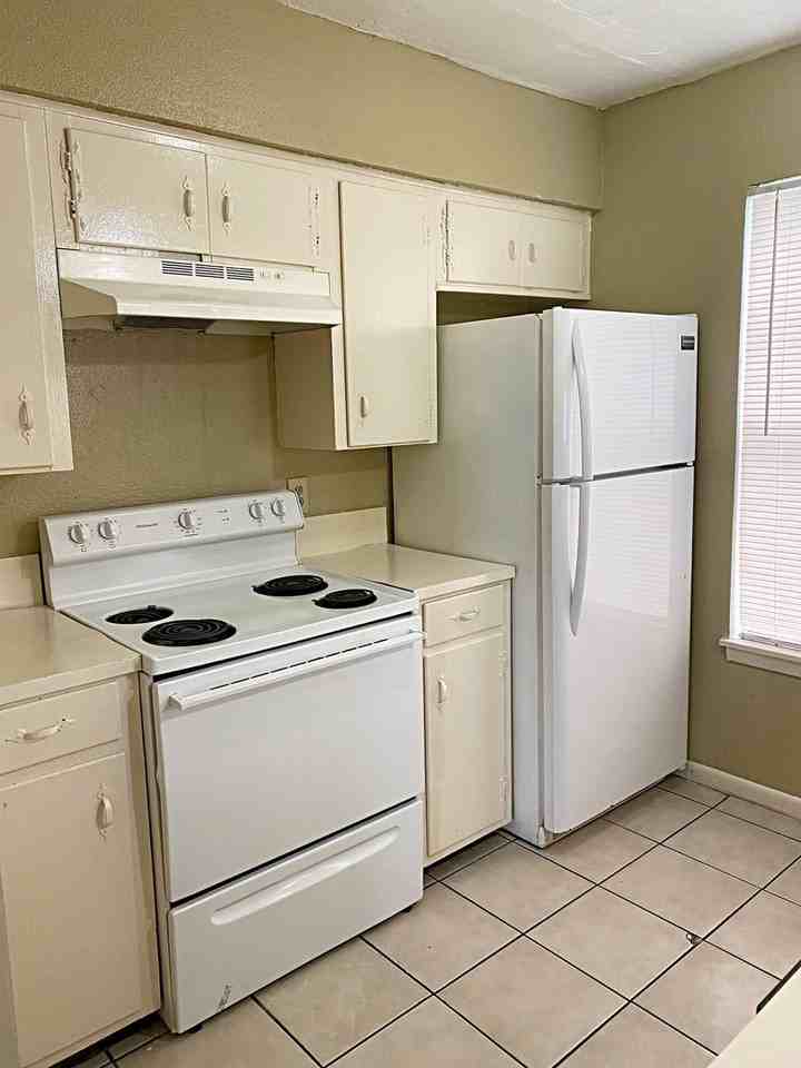 Windchase Apartments - Photo 3 of 16