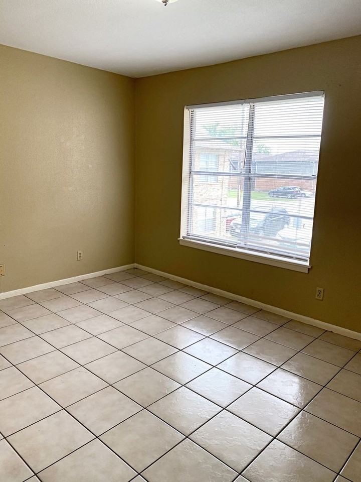 Windchase Apartments - Photo 5 of 16