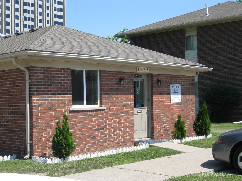 Carlton Apartments - Photo 2 of 13