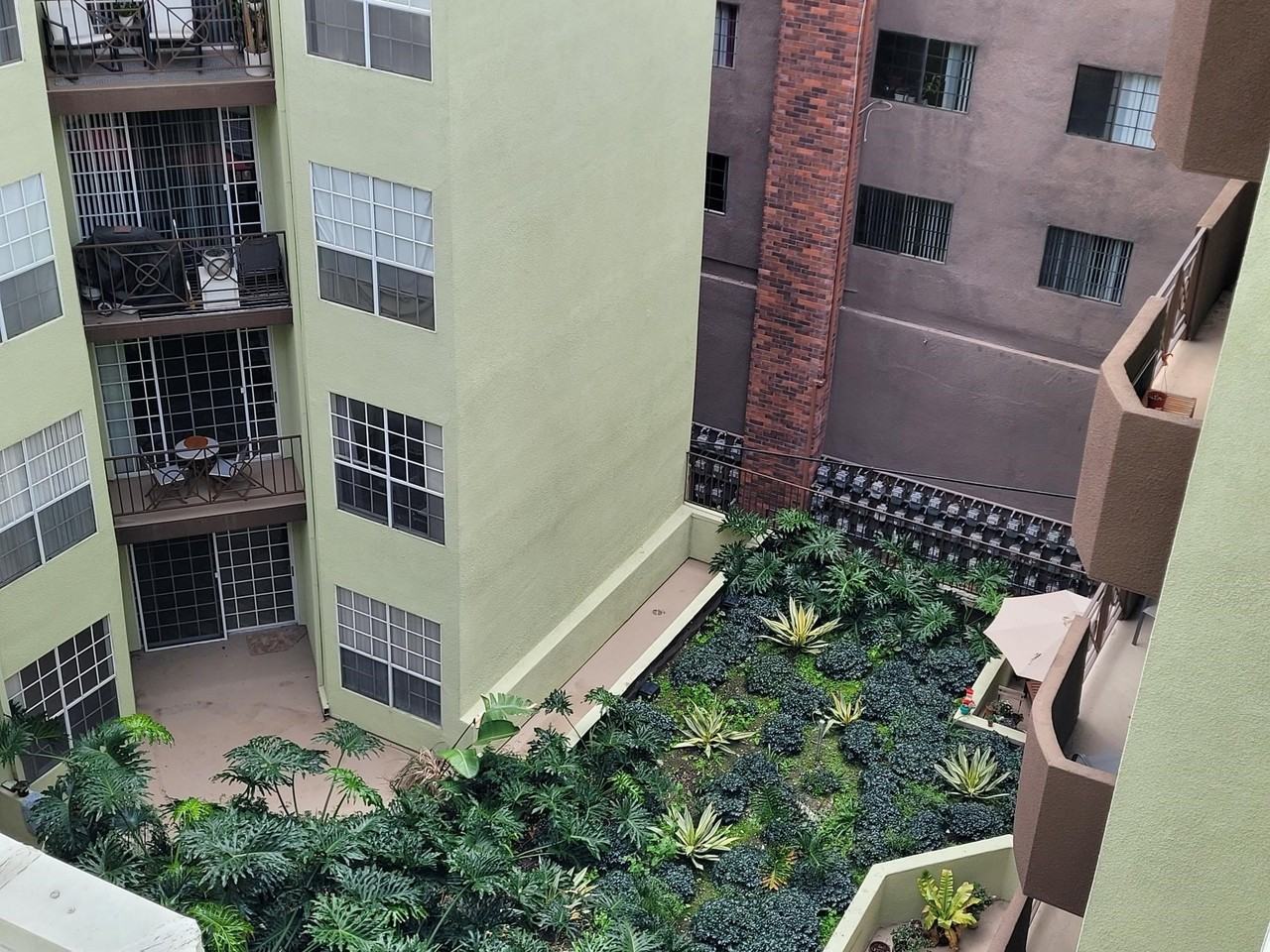 The Summit - Photo 4 of 39