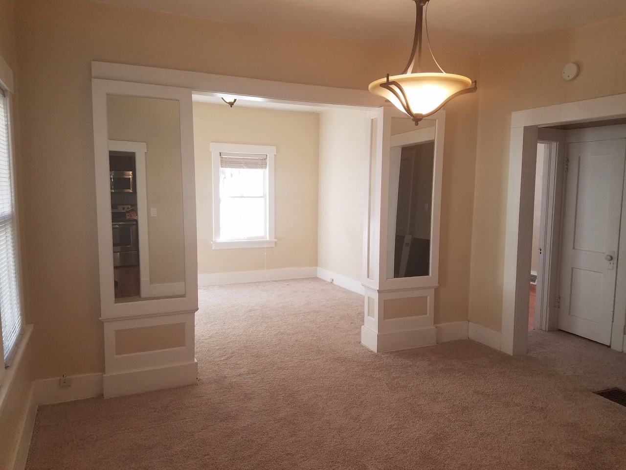 4410 Cass St - Photo 3 of 9