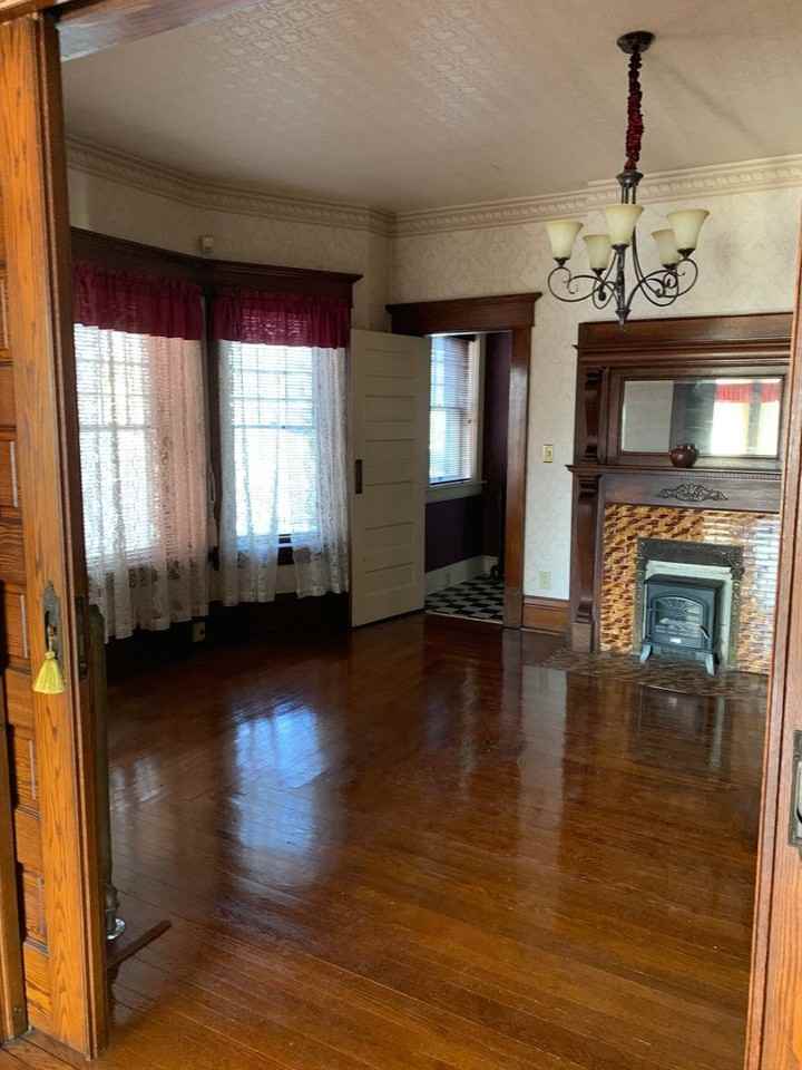 751 E Main St - Photo 6 of 15