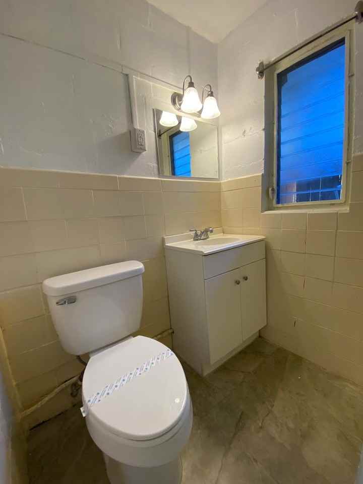 32 N Primrose Dr - Photo 3 of 9