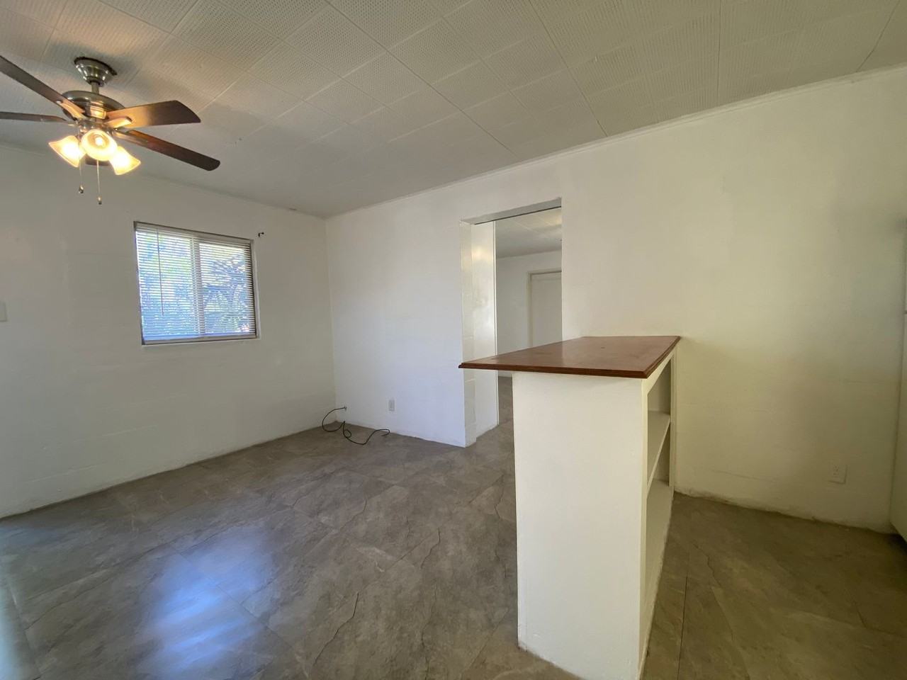 32 N Primrose Dr - Photo 5 of 9