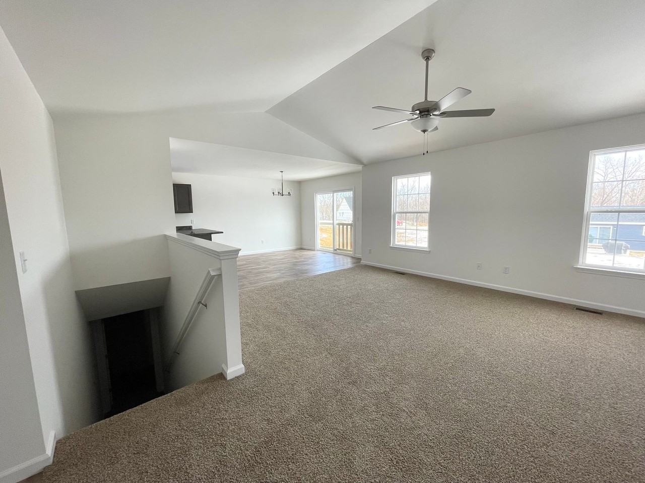 40 Mills Trl - Photo 3 of 25