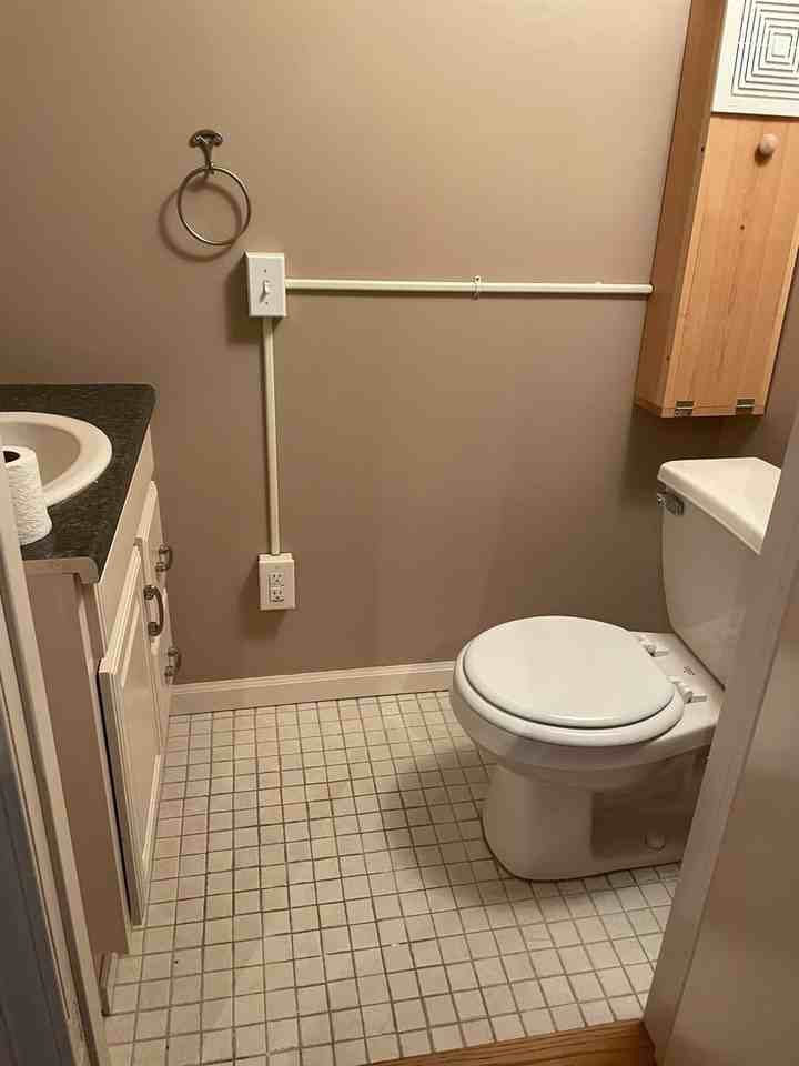 121 Allen St - Photo 2 of 33