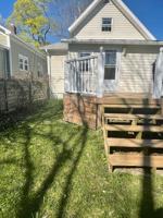 featured image of 121 Allen St