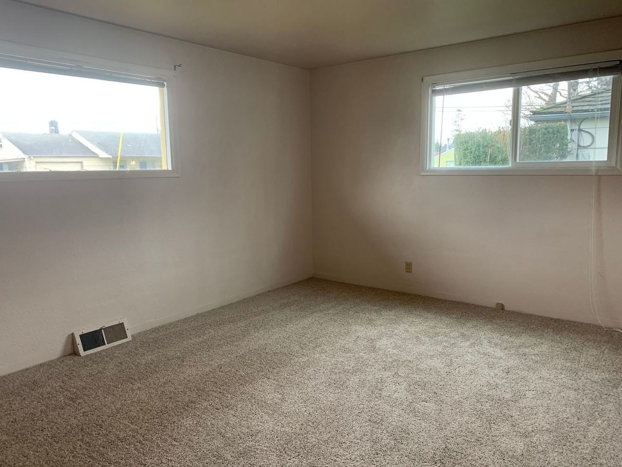 1511 Shirley Pl - Photo 6 of 8