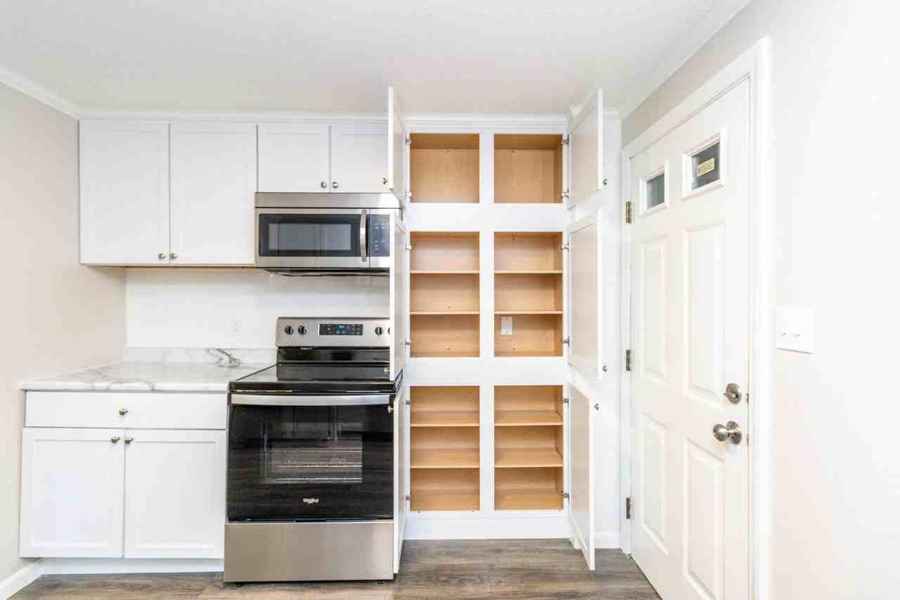 1400 Hunt Ct - Photo 4 of 22