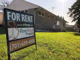 featured image of 1604 3rd St S
