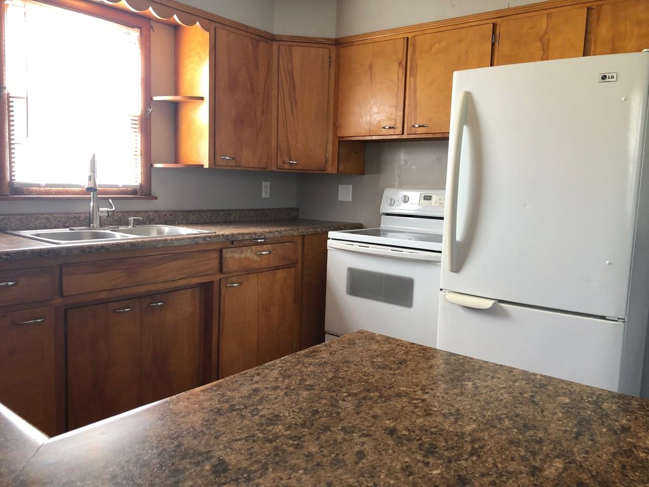 1604 3rd St S - Photo 3 of 32