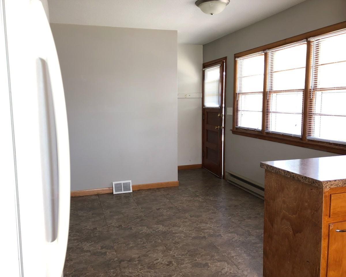 1604 3rd St S - Photo 5 of 32