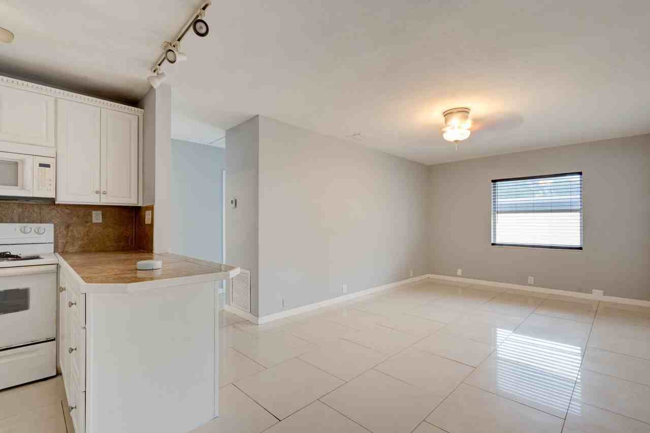 311 De Carie St - Photo 6 of 50