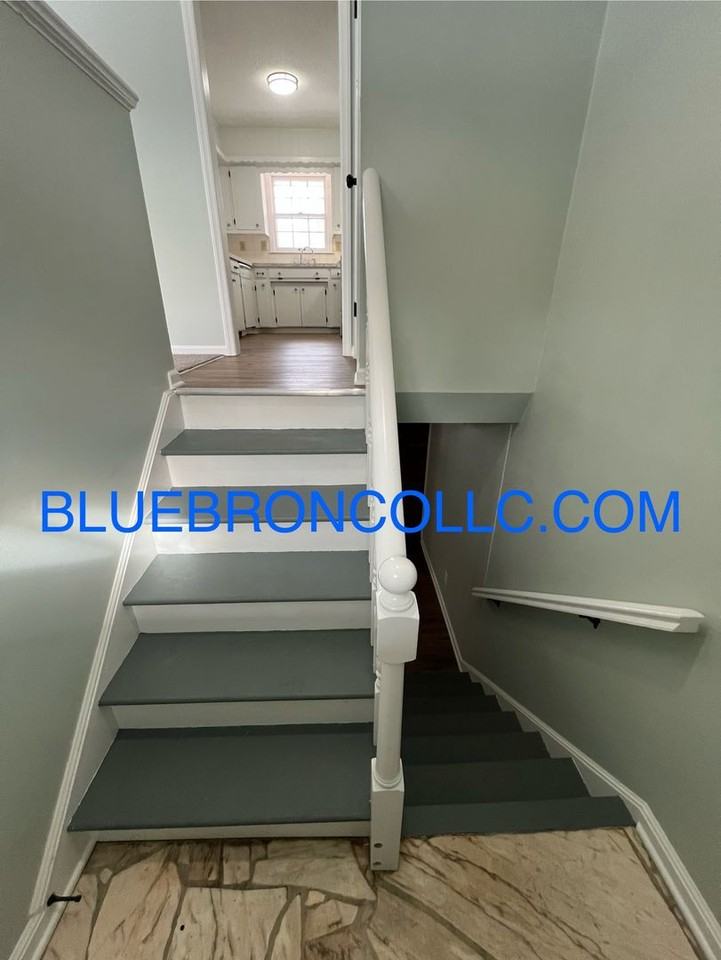 15000 E 46th St S - Photo 2 of 18