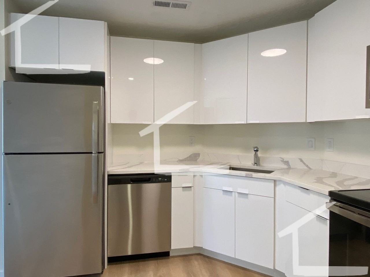 27 Webster Street - Photo 7 of 40