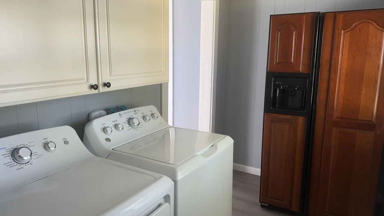 209 S Cuivre St - Photo 3 of 26