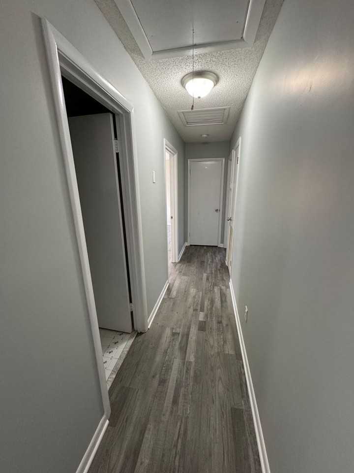 5035 Silver Ln - Photo 6 of 19