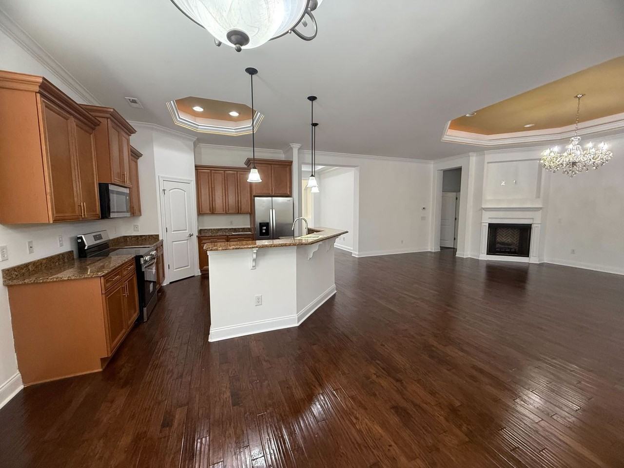 8560 Juxa Dr - Photo 3 of 15