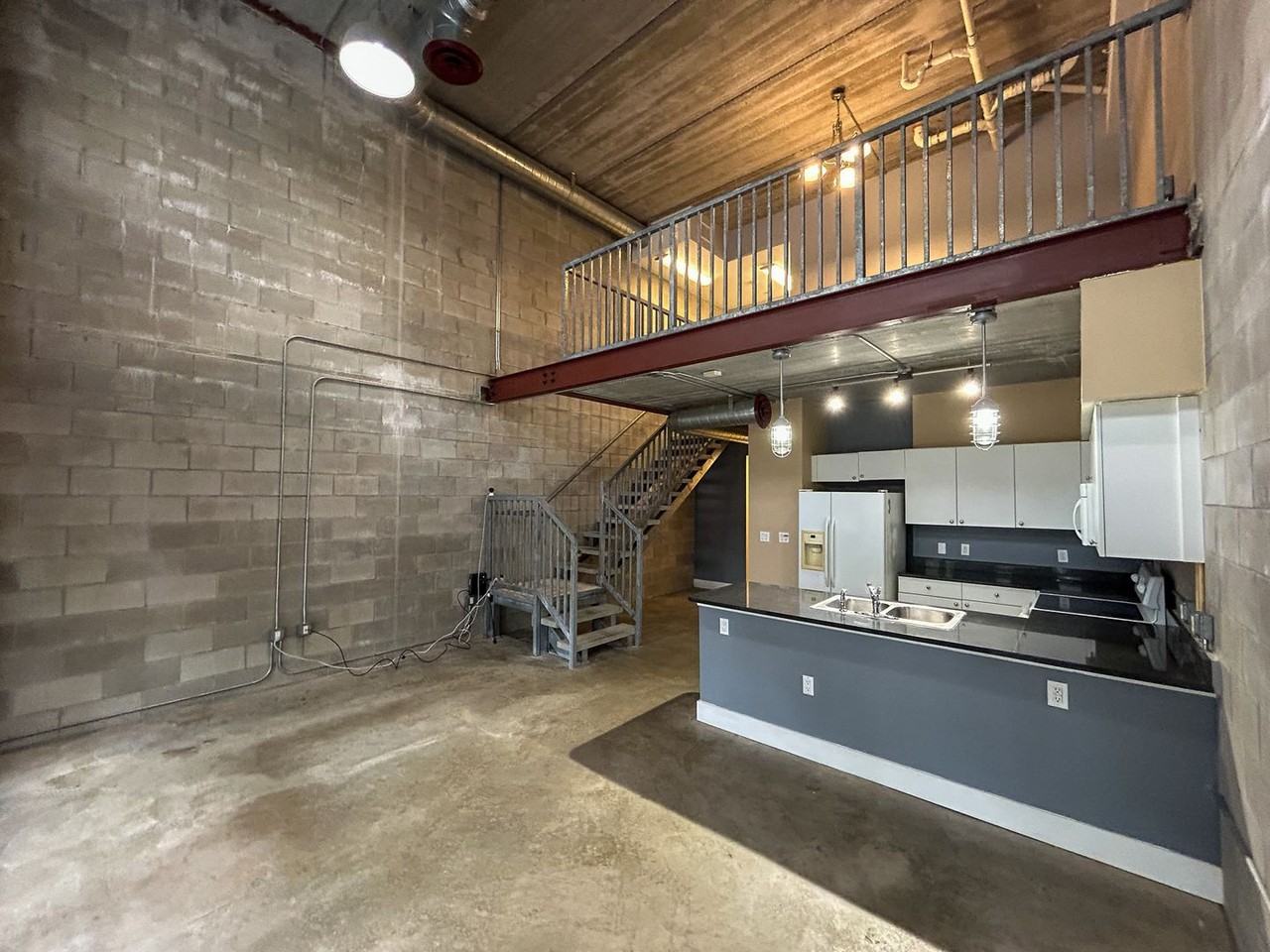 2515 Sw 35th Pl - Photo 3 of 27