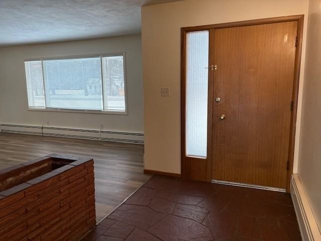 2637 S 3rd St W - Photo 2 of 41