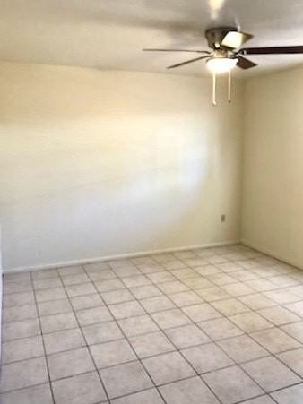 4530 E Fairmount St #2 - Photo 3 of 10