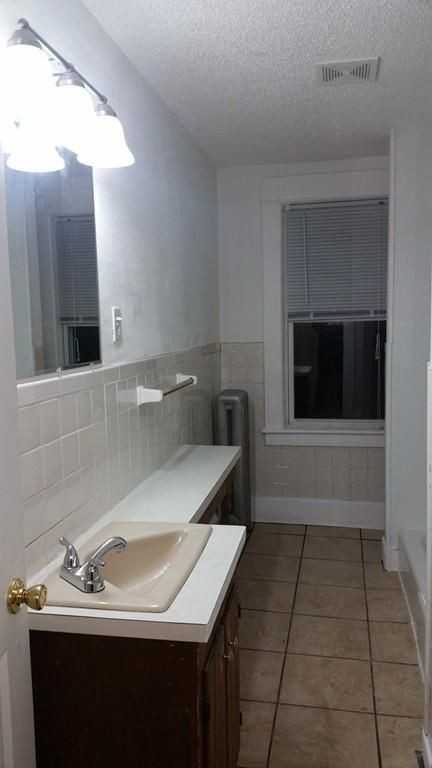 135 Moore St #135 - Photo 3 of 4