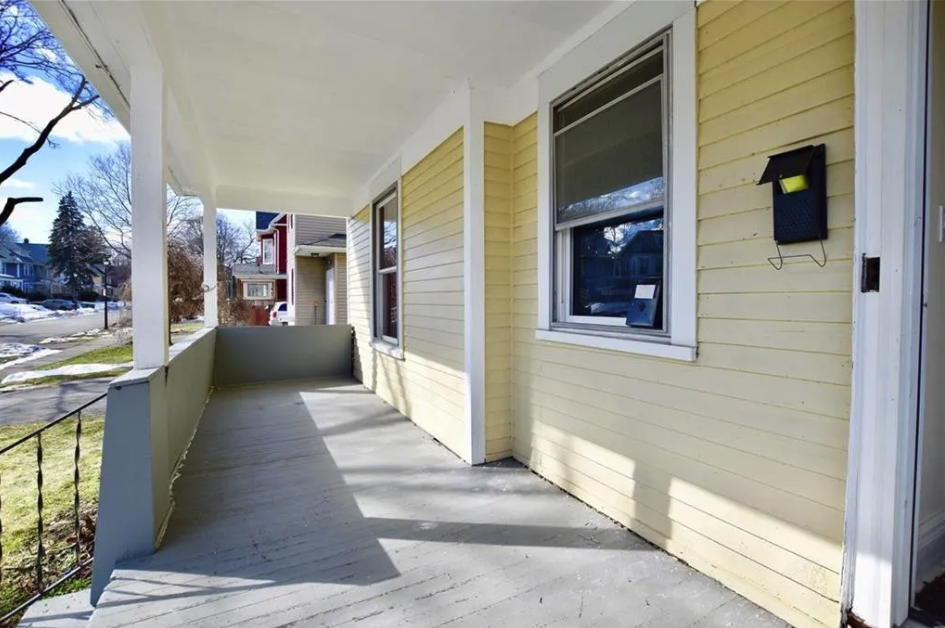 792 Garson Ave #2 - Photo 4 of 12