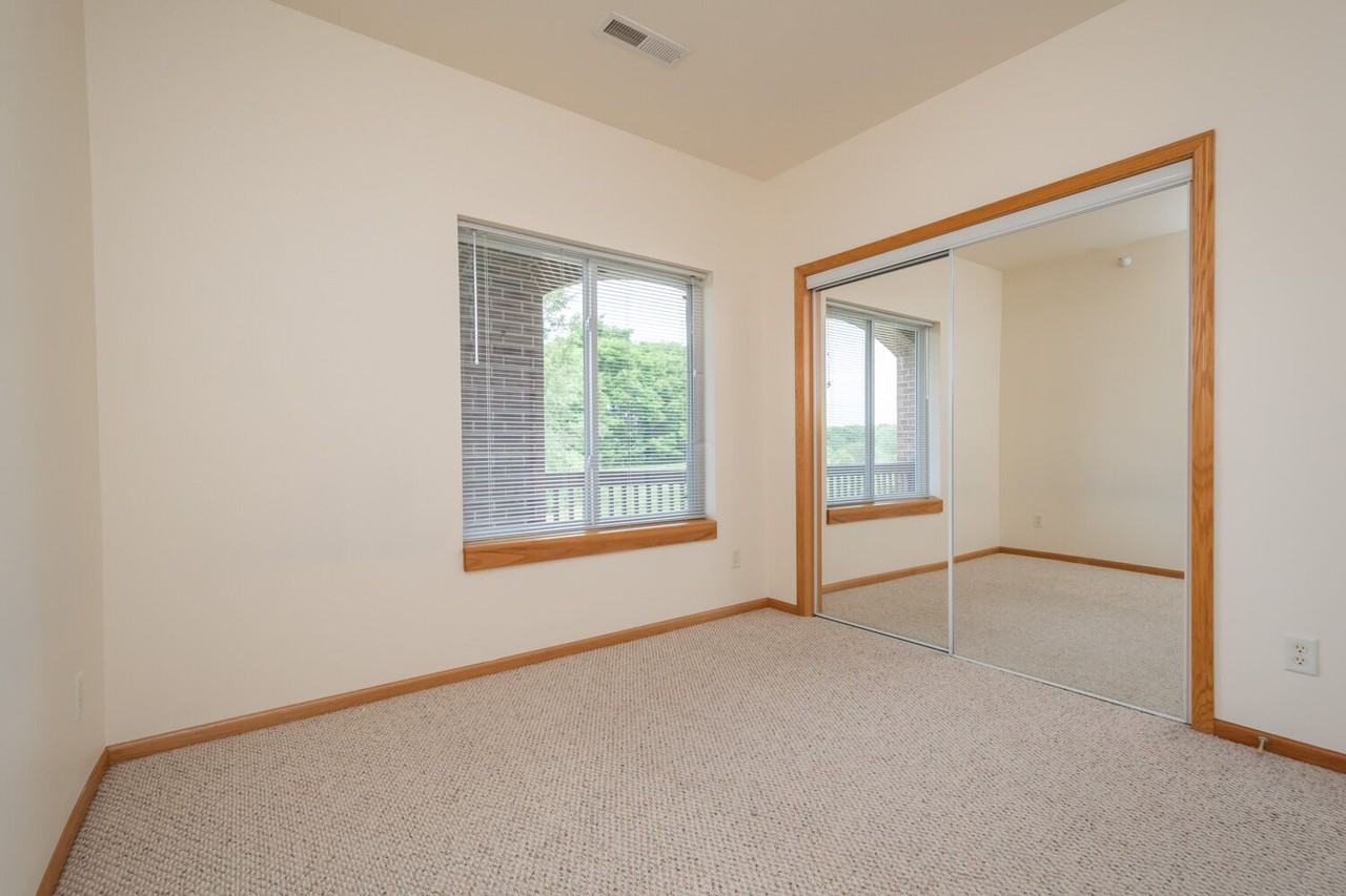 26 Redtail Bnd #3 - Photo 6 of 15