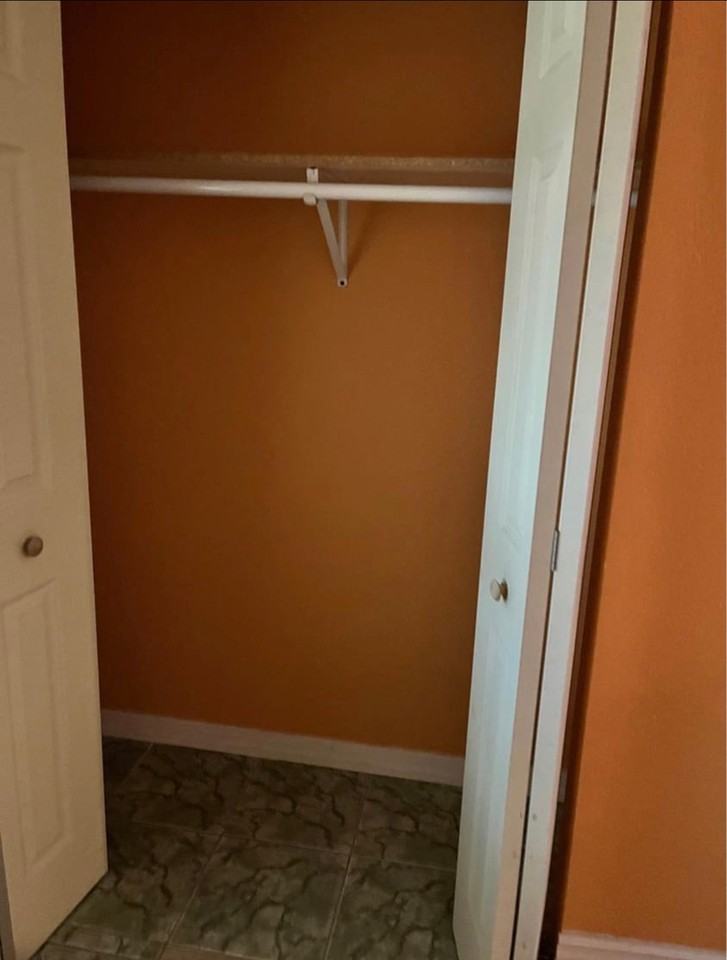 8903 Shady Tree Ct #NA - Photo 3 of 4