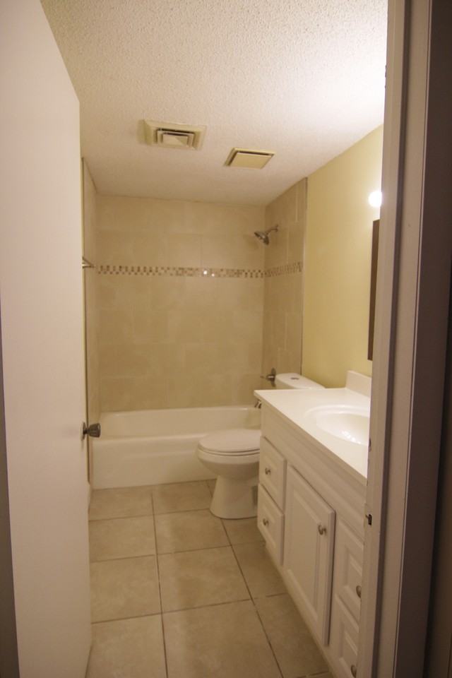 8530 Brasilia Court #0 - Photo 5 of 10