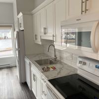 featured image of 86 Dufferin Ave #86-1