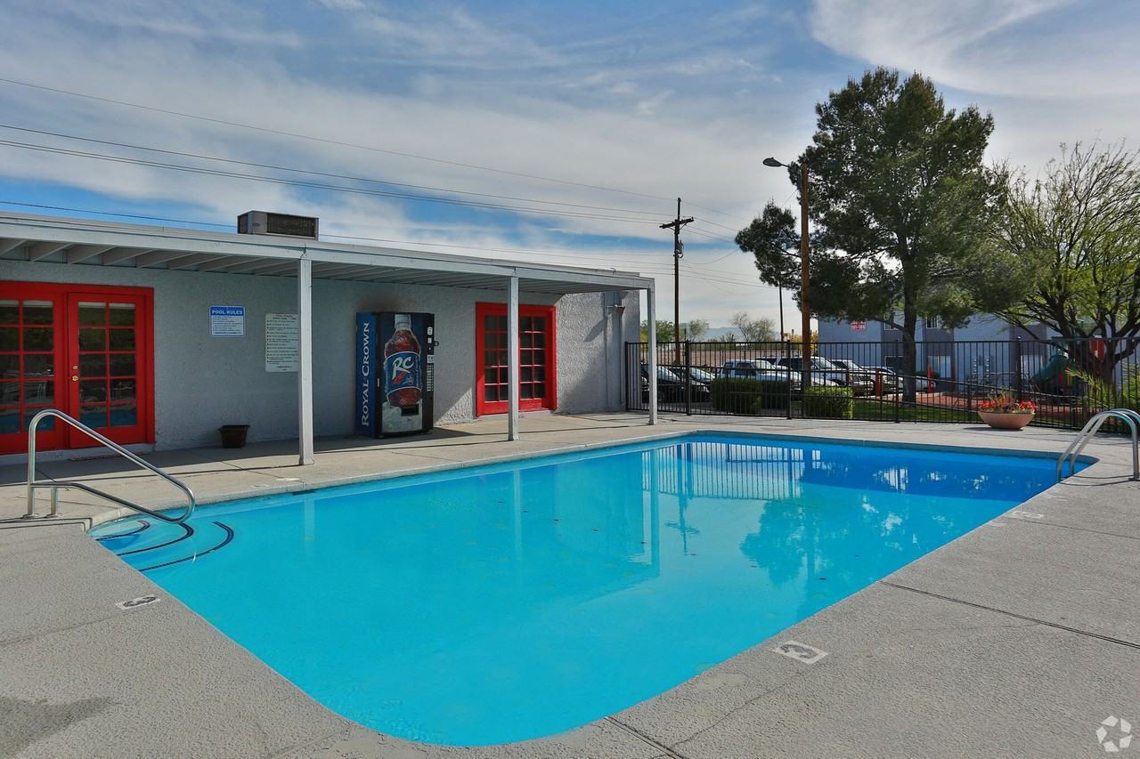 Mountain Lakes Apartments - Photo 2 of 14