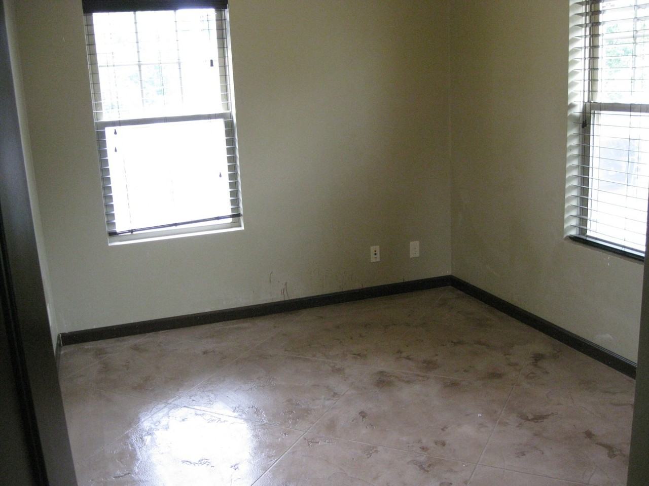 Eagle Crossing - Photo 5 of 35