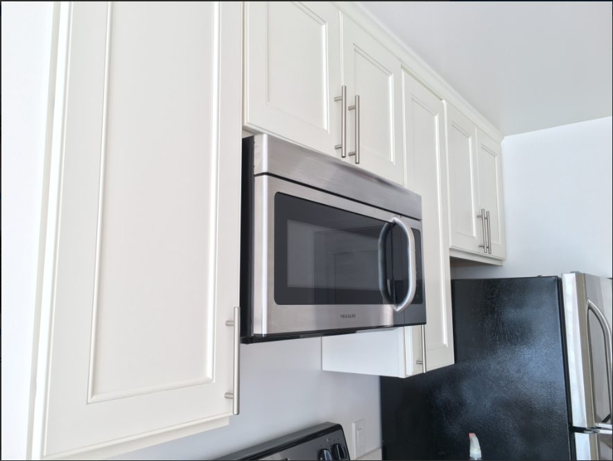 LESTER COURT, LLC - Photo 7 of 46