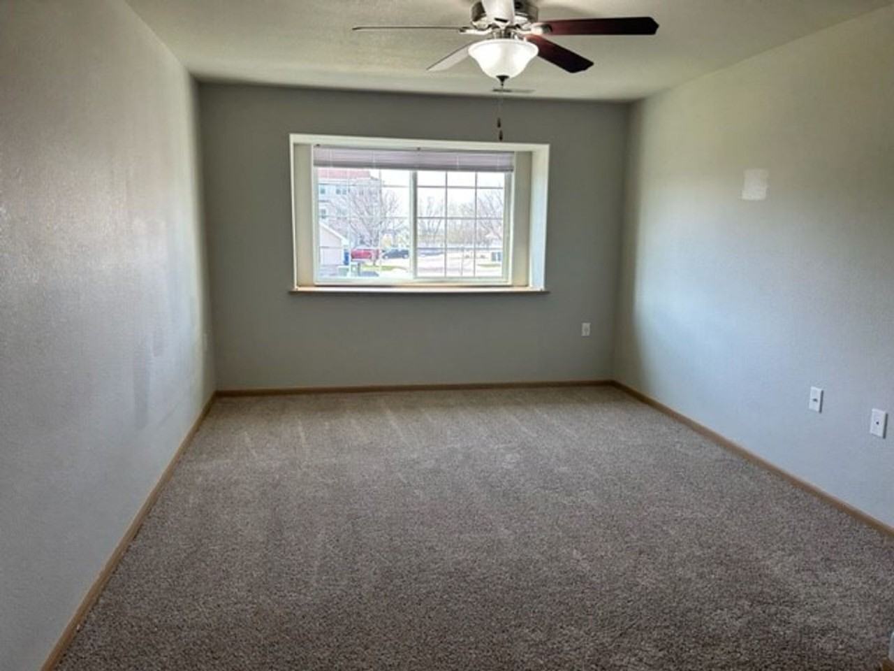 Madison Apartments - Photo 4 of 50