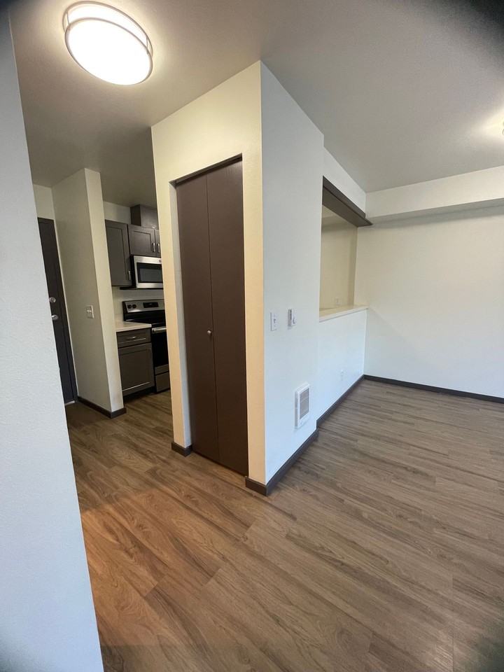 6040 Cali - Photo 3 of 35