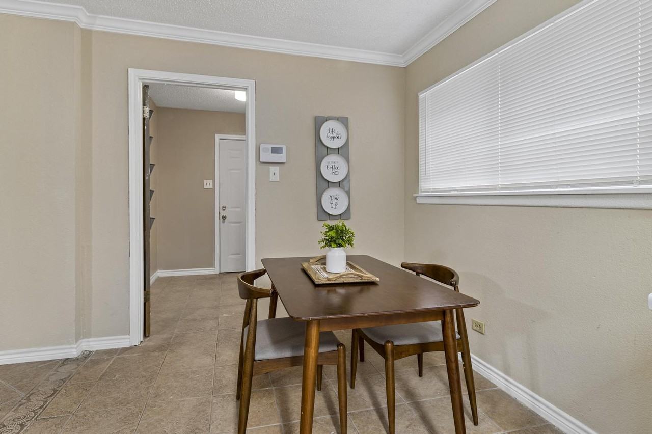 Character-filled San Antonio home with Spanish-style charm and flair - Photo 6 of 19