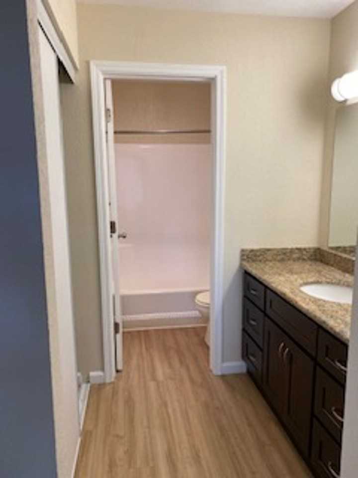 430 -  REMINGTON PLACE APARTMENTS - Photo 3 of 4