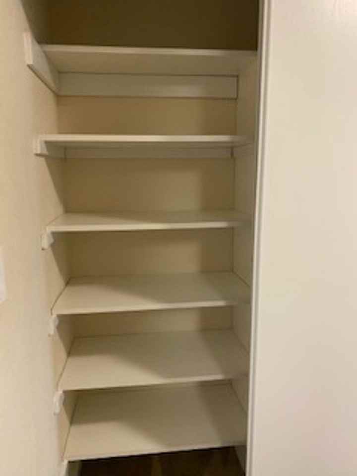 430 -  REMINGTON PLACE APARTMENTS - Photo 4 of 4